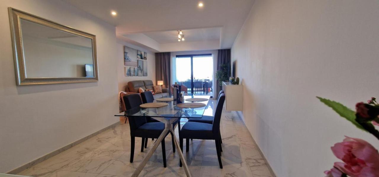 Casares Del Mar Luxury Apartment Málaga Eksteriør billede
