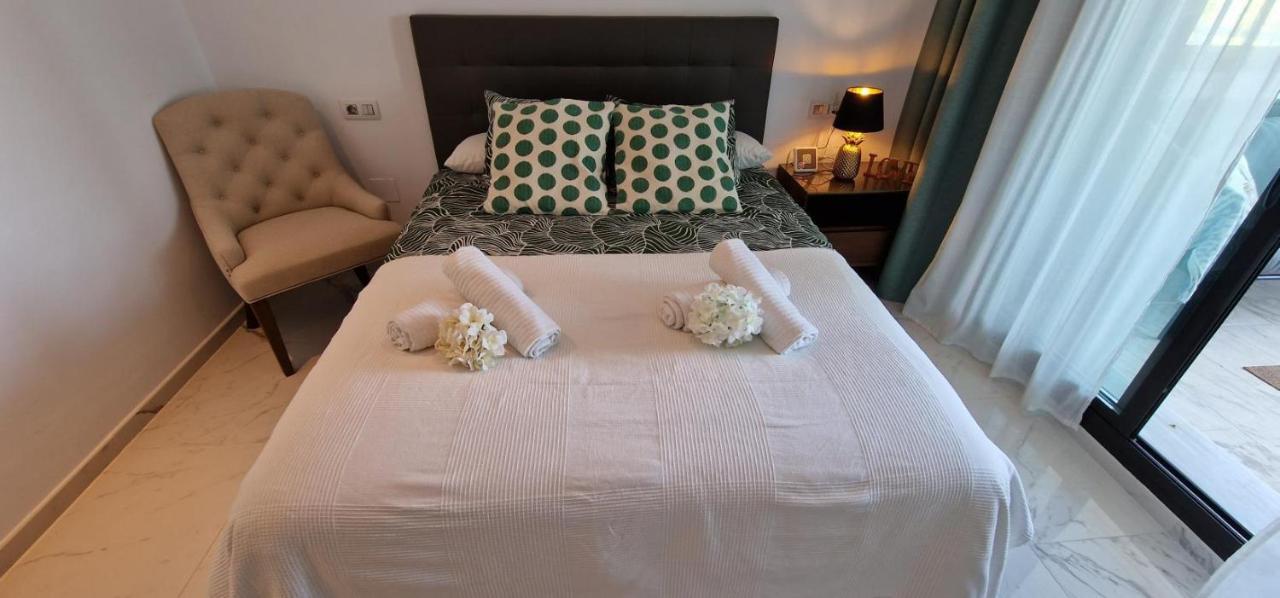 Casares Del Mar Luxury Apartment Málaga Eksteriør billede