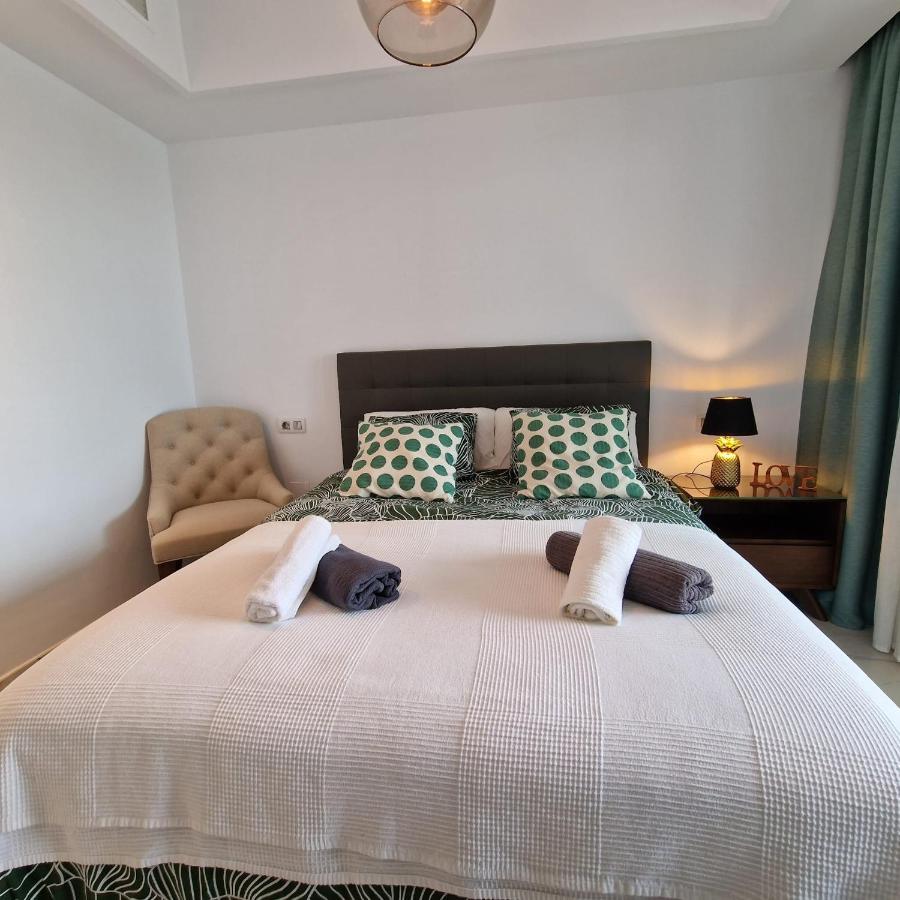 Casares Del Mar Luxury Apartment Málaga Eksteriør billede