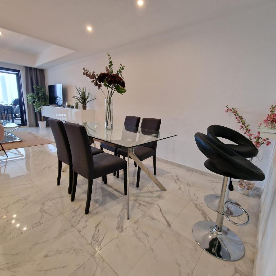 Casares Del Mar Luxury Apartment Málaga Eksteriør billede